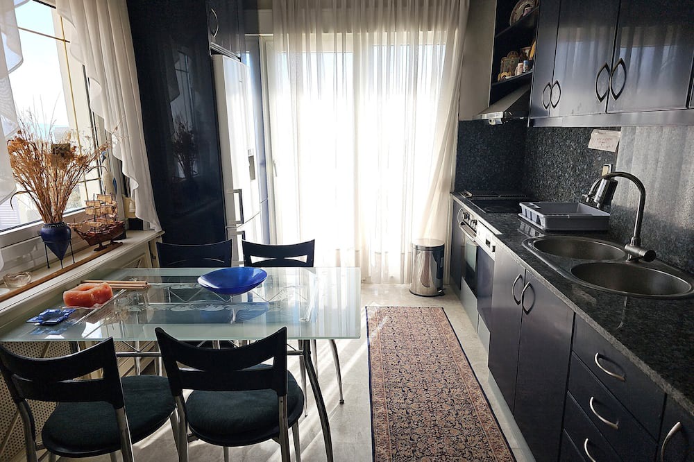 Photo of Kitchen in Panorama