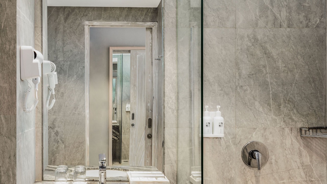 Photo of Bathroom in Praya