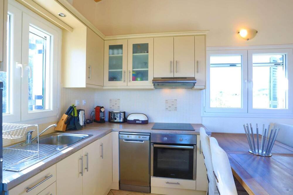 Photo of Kitchen in Astrakeri