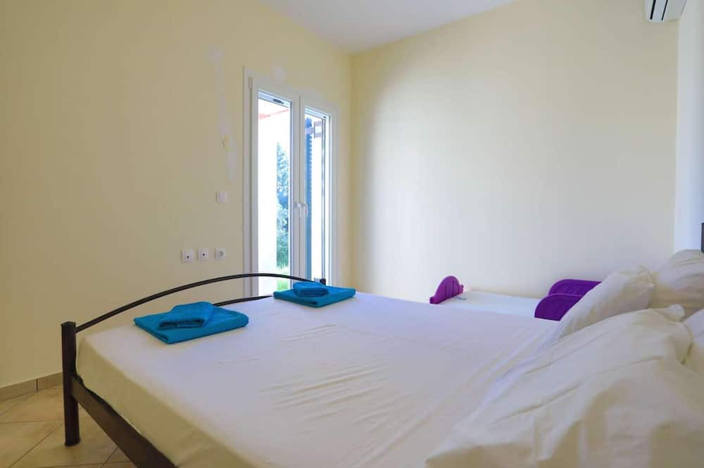 Photo of Bedroom in Astrakeri