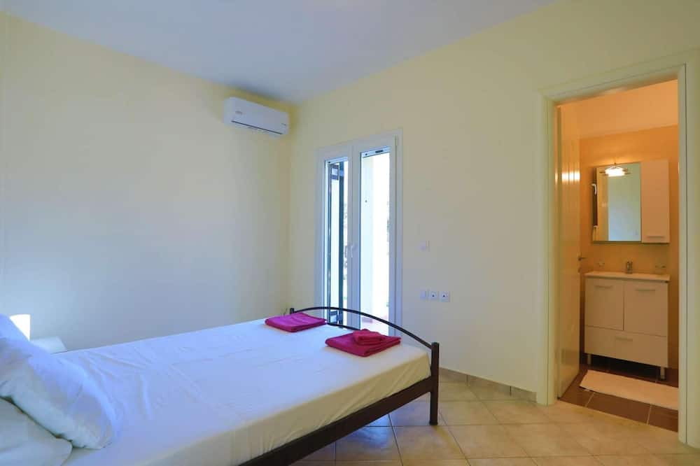Photo of Bedroom in Astrakeri