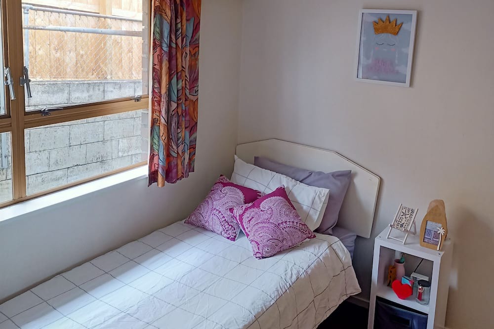 Photo of Bedroom in Pukekohe