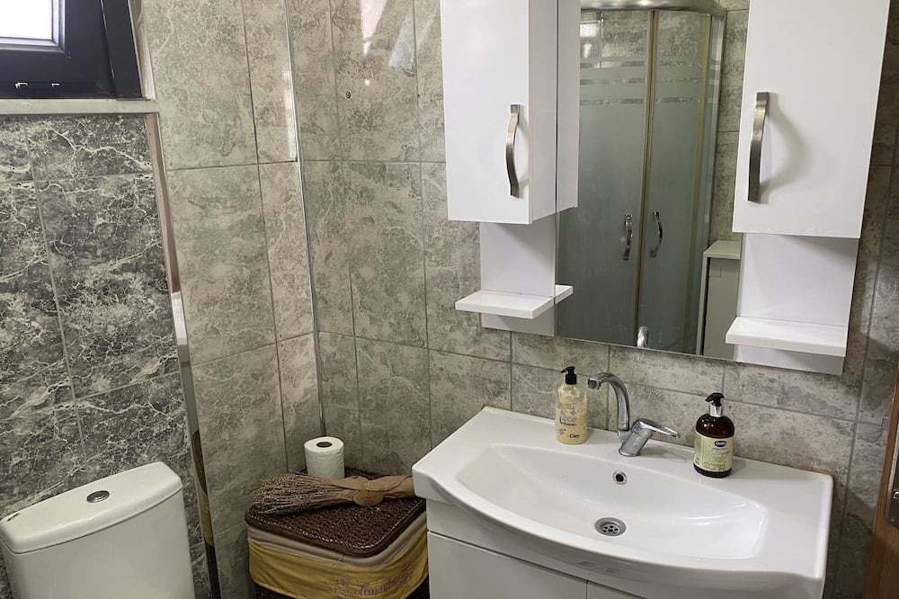 Photo of Bathroom in Umraniye