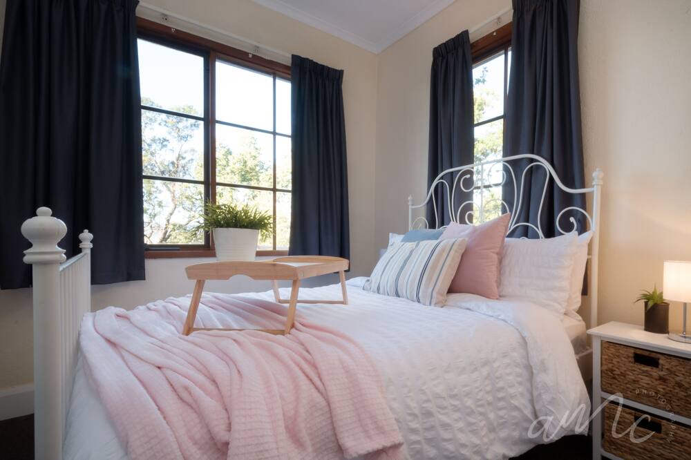Photo of Bedroom in Trevallyn