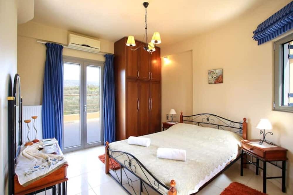Photo of Bedroom in Kastelli