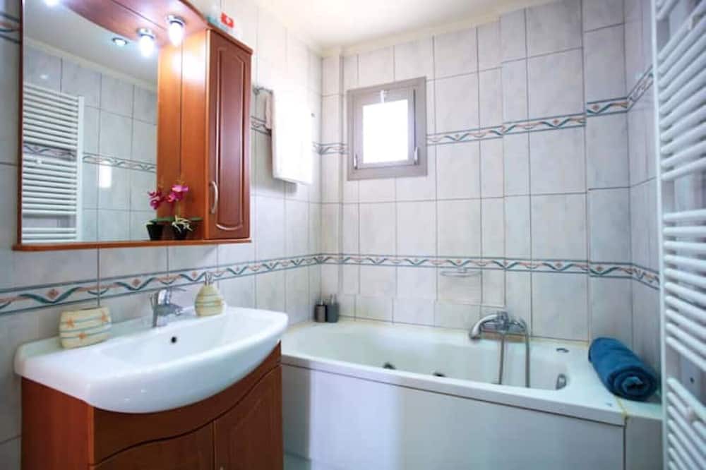 Photo of Bathroom in Kastelli