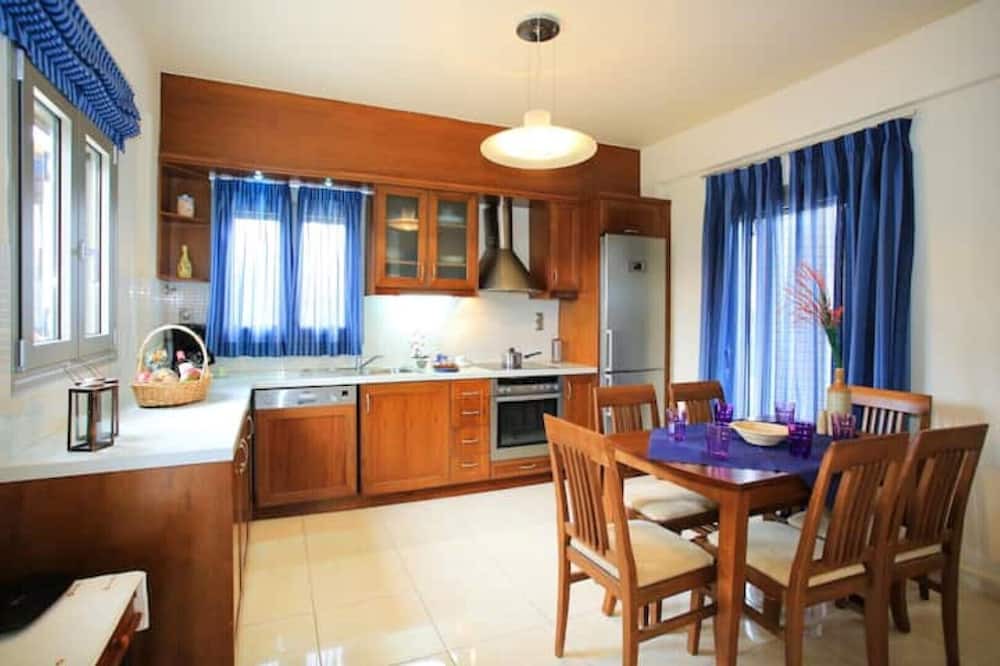 Photo of Kitchen in Kastelli