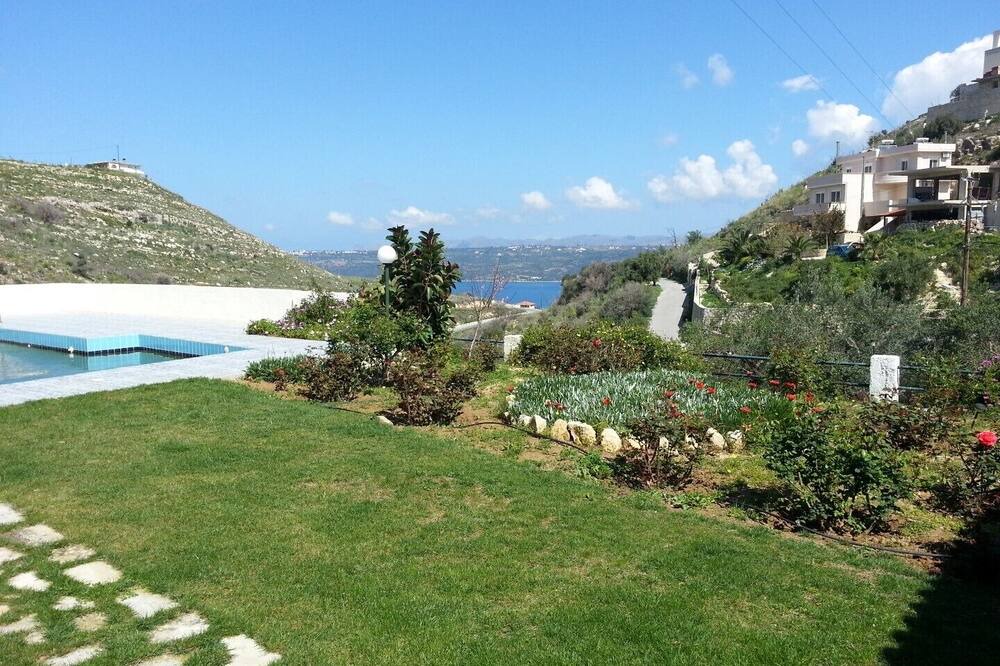 Photo of Outdoor in Megala Chorafia