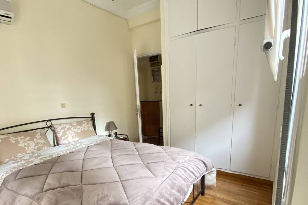 Photo of Bedroom in Pangrati
