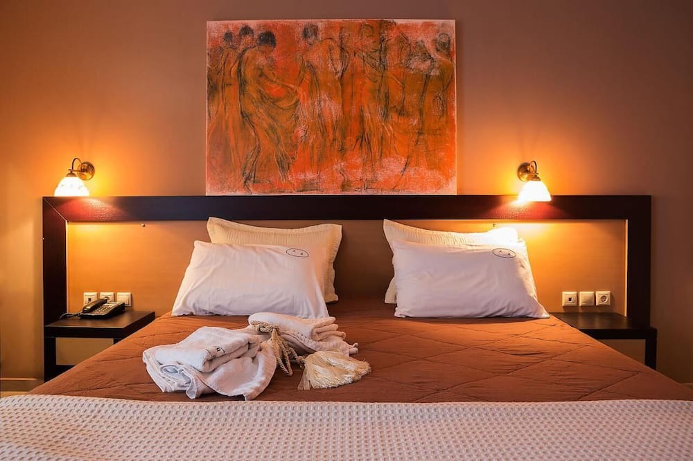 Photo of Bedroom in Omonia