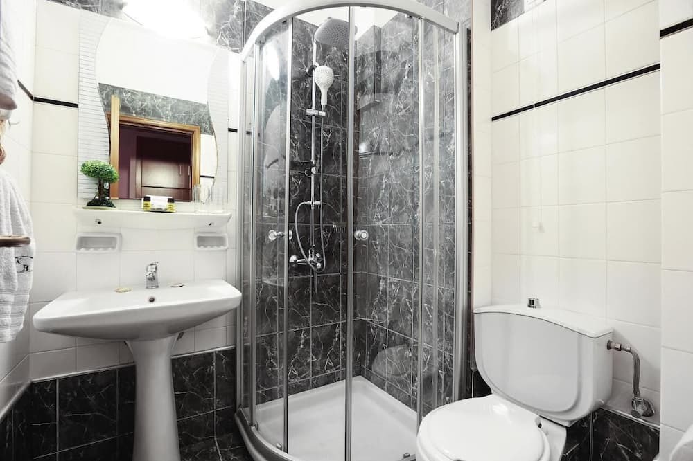 Photo of Bathroom in Omonia