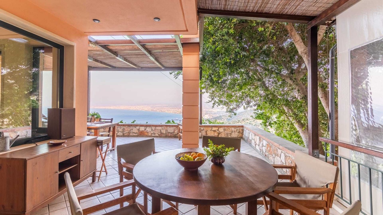 Photo of Others in Linoperamata