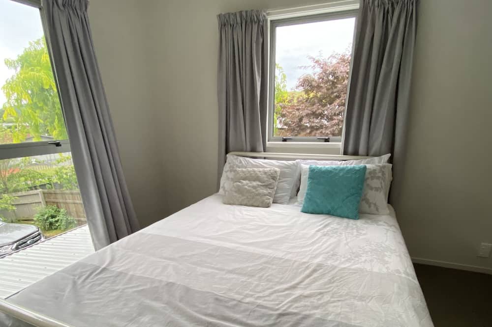 Photo of Bedroom in Lynmore