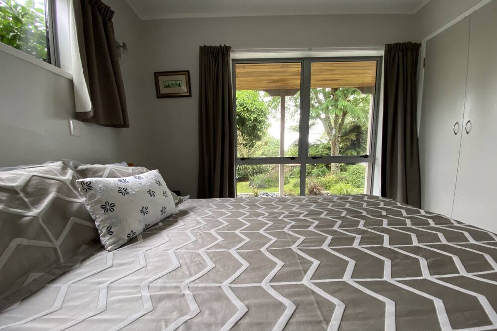 Photo of Bedroom in Lynmore