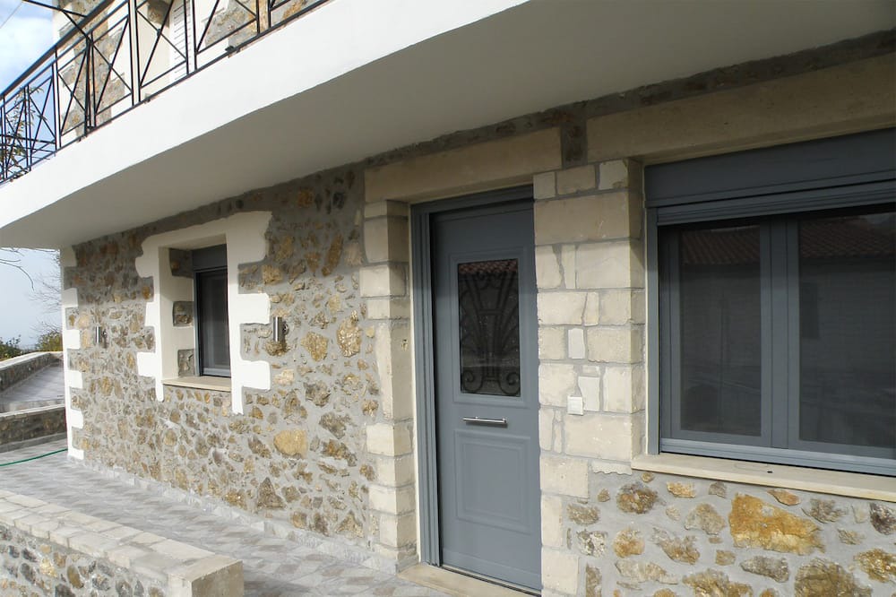 Photo of Outdoor in Mylopotamos