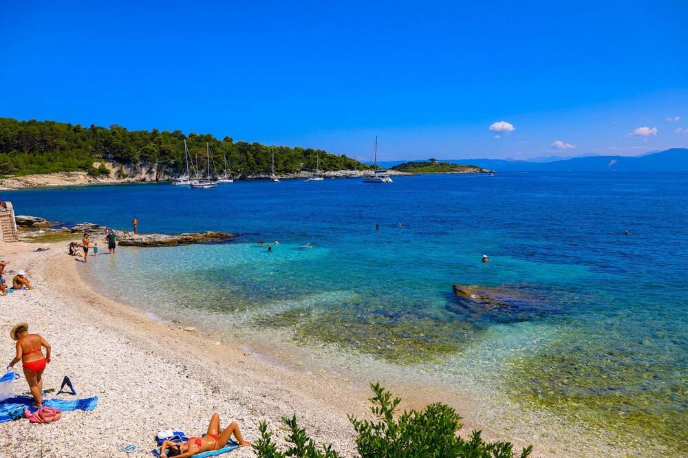 Photo of Others in Paxos