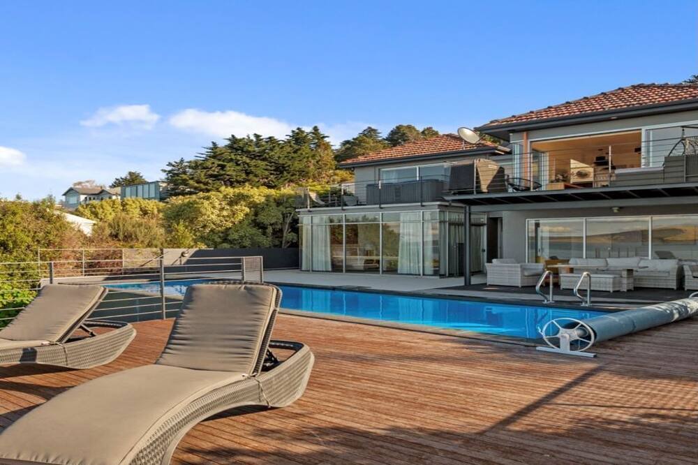 Photo of Outdoor in Sandy Bay