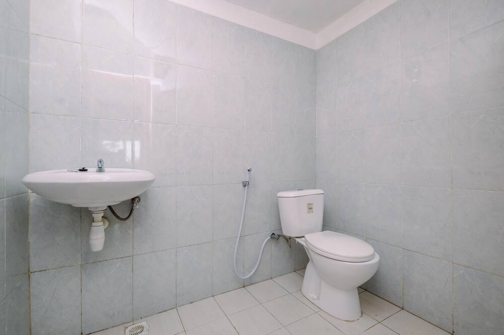 Photo of Bathroom in Caringin