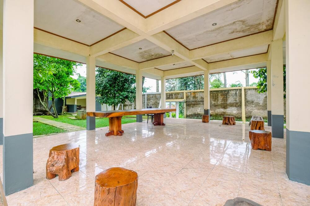 Photo of Patio Balcony in Caringin