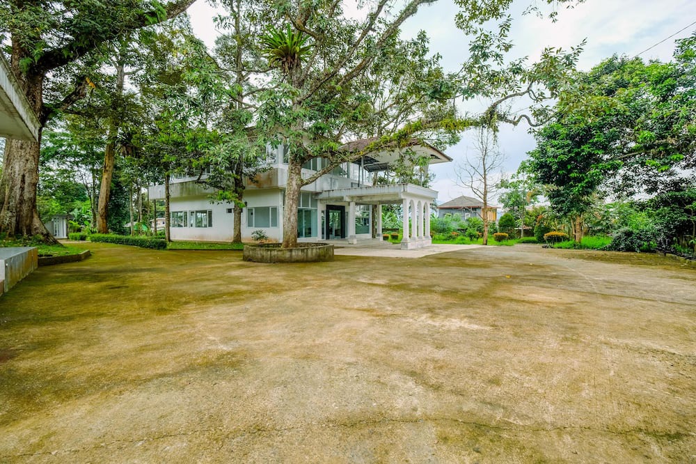 Photo of Outdoor in Caringin