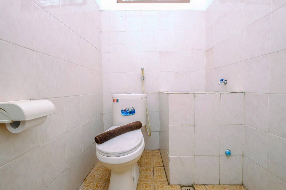 Photo of Bathroom in Caringin