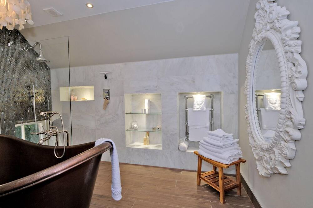Photo of Bathroom in Stonehaven