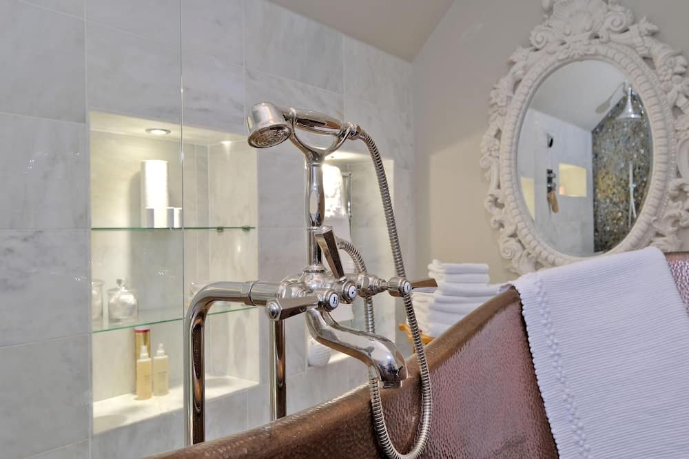Photo of Bathroom in Stonehaven