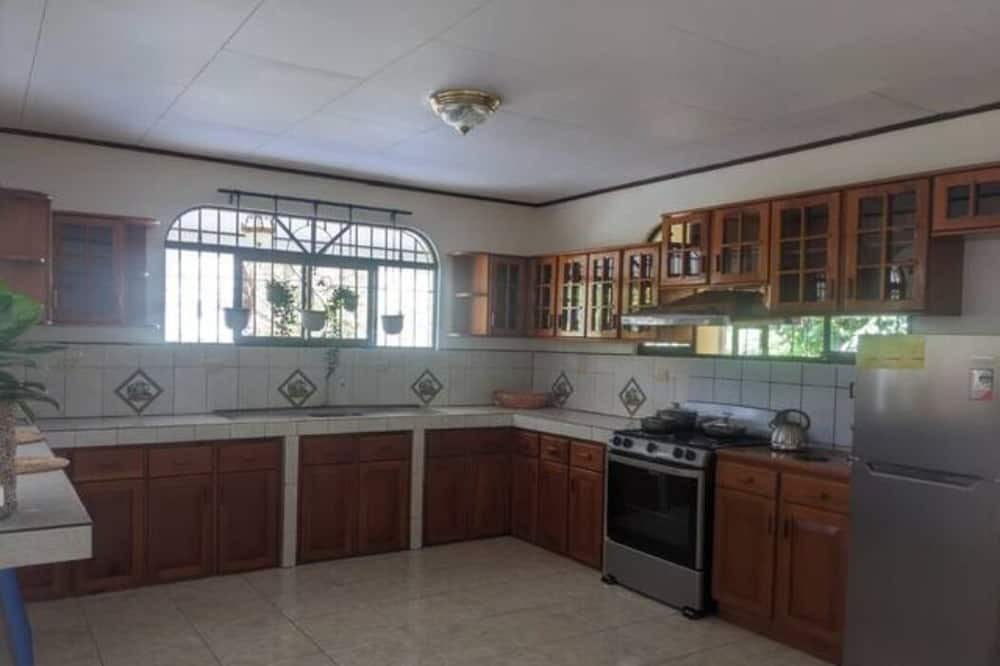 Photo of Kitchen in San Isidro de El General