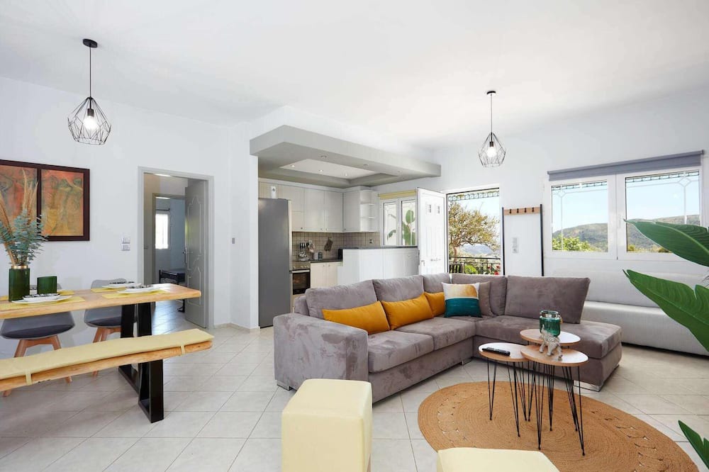 Photo of Livingroom in Agia Galini