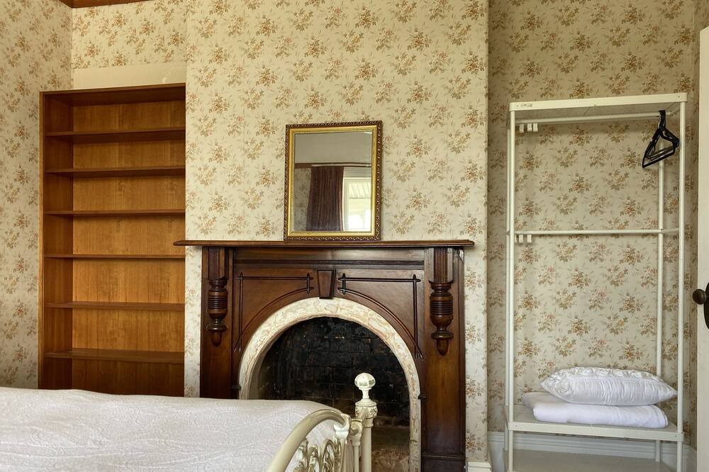 Photo of Bedroom in New Town