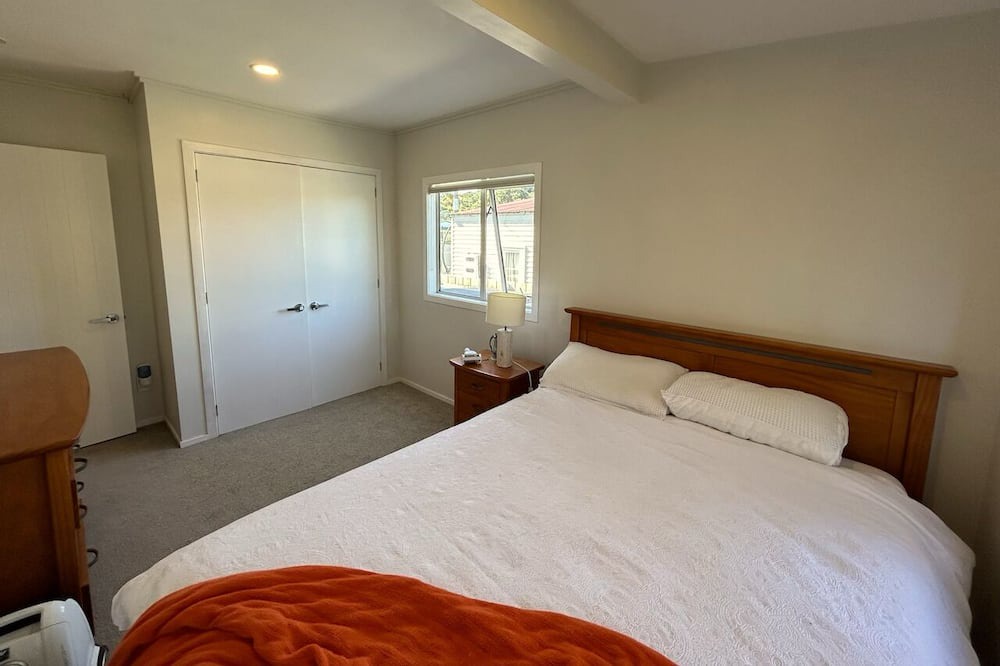 Photo of Bedroom in Ngunguru