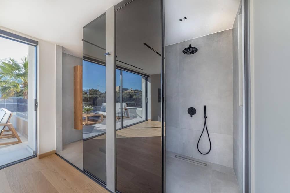 Photo of Bathroom in Heraklion