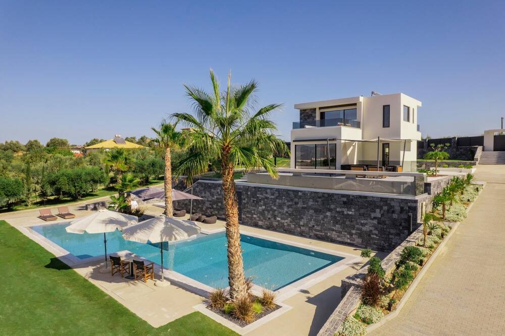 Photo of Outdoor in Heraklion