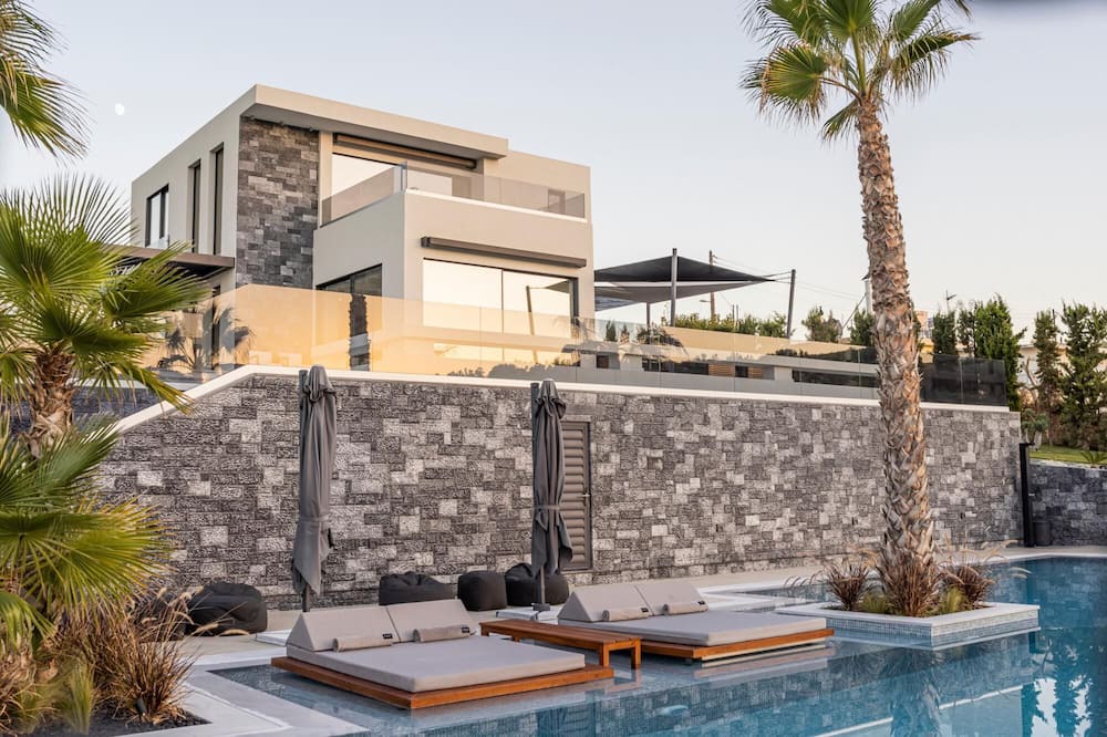 Photo of Outdoor in Heraklion