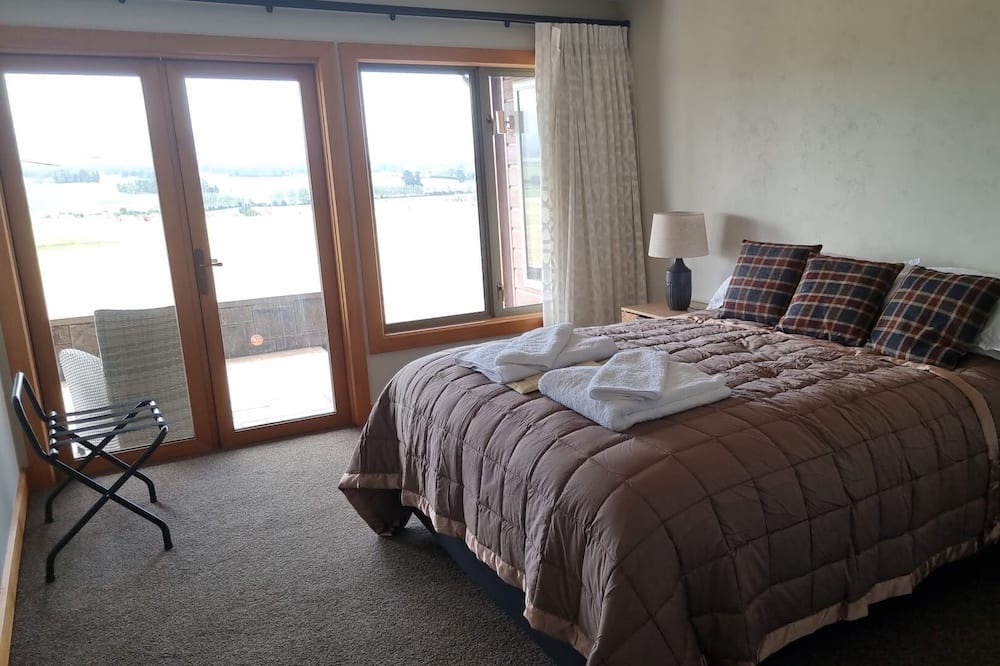 Photo of Bedroom in Arundel