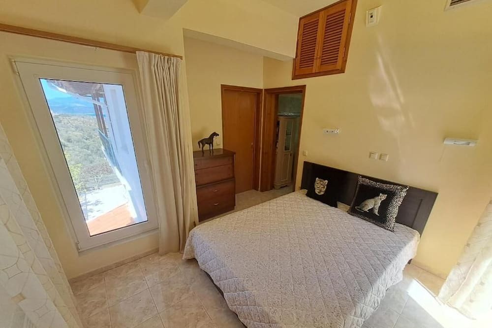 Photo of Bedroom in Galatas