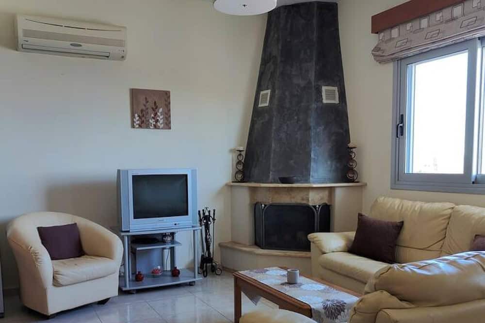Photo of Livingroom in Monolithos
