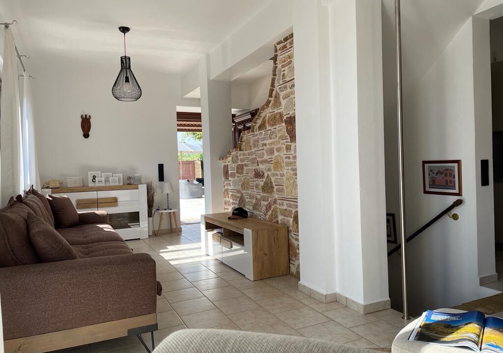 Photo of Livingroom in Koroni