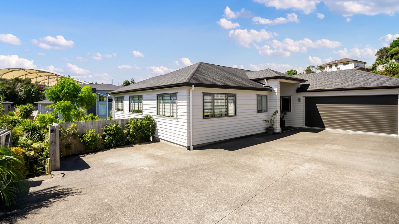 Photo of Outdoor in Greenhithe