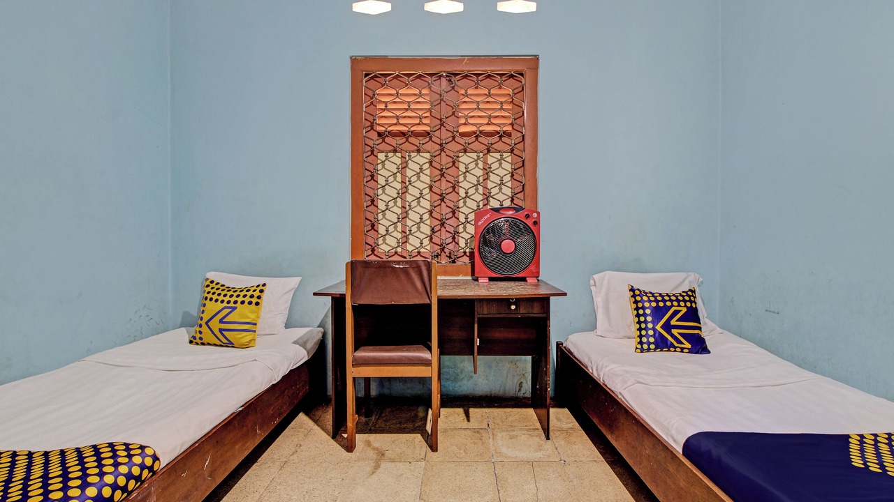 Photo of Bedroom in Hargomulyo
