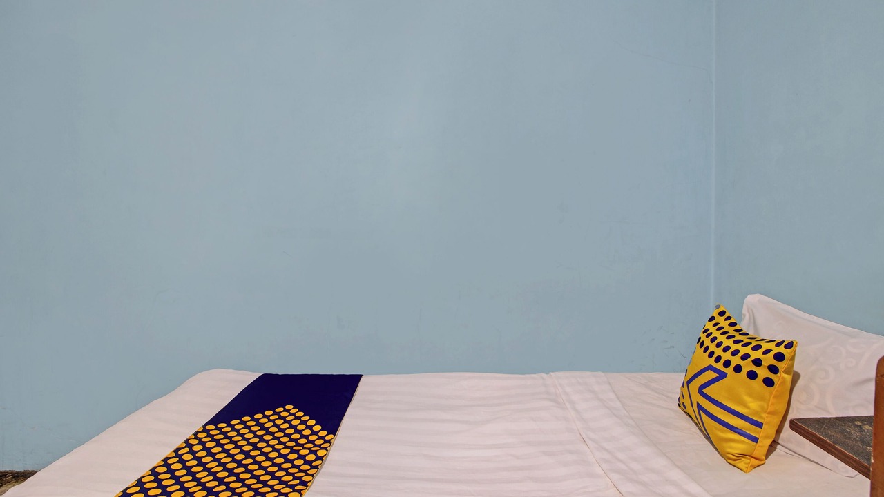 Photo of Bedroom in Hargomulyo