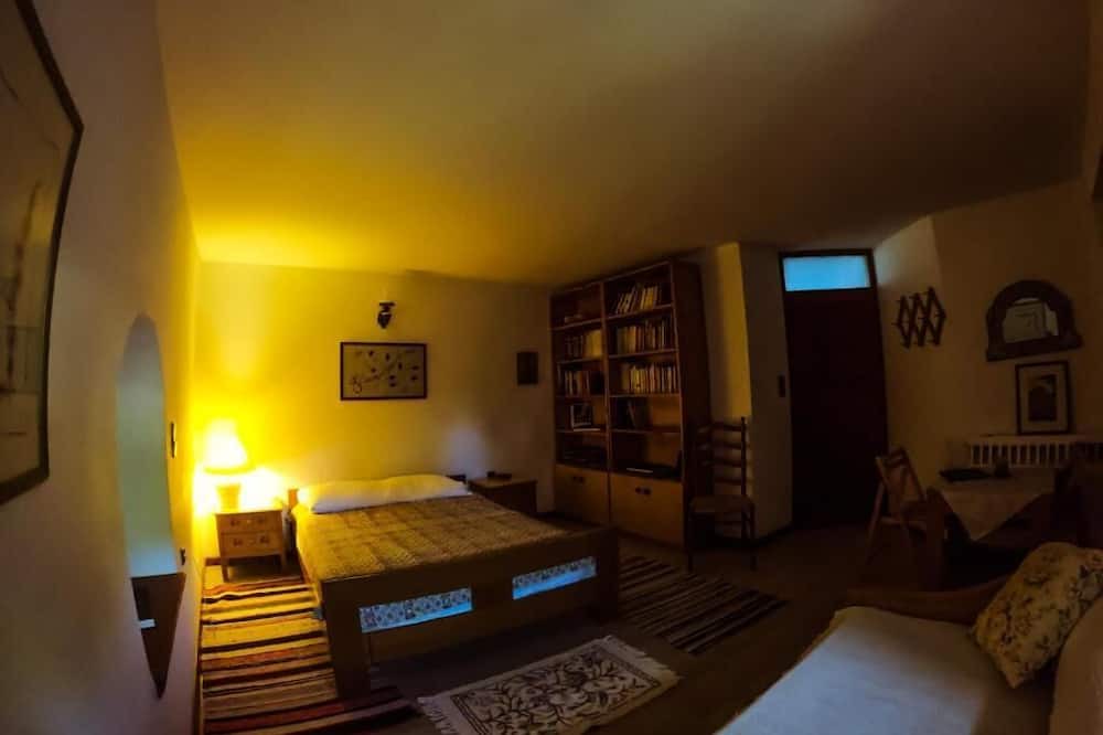 Photo of Bedroom in Raftis