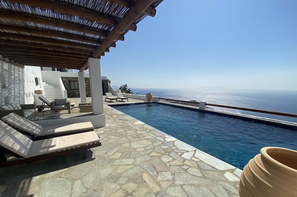 Photo of Outdoor in Batsi