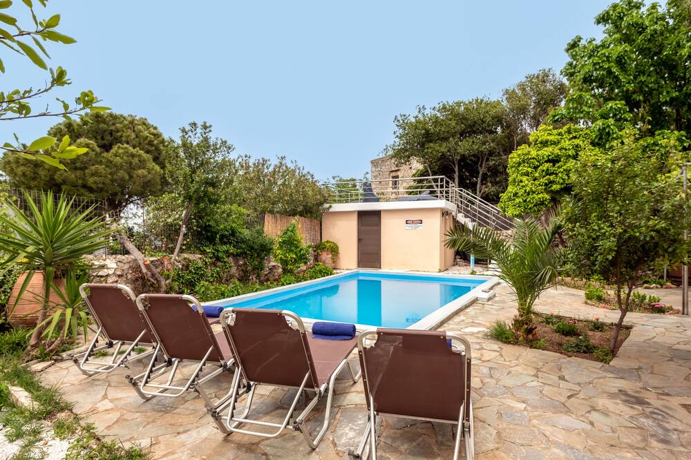Photo of Outdoor in Megala Chorafia