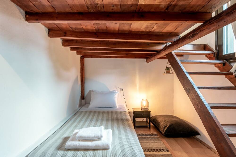 Photo of Bedroom in Megala Chorafia