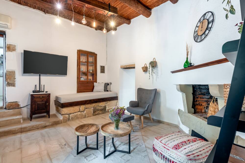 Photo of Livingroom in Megala Chorafia