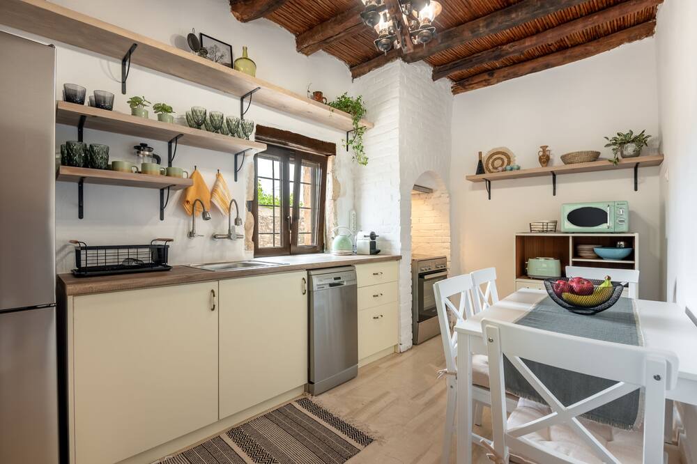 Photo of Kitchen in Megala Chorafia