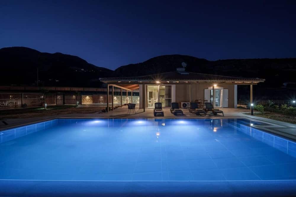 Photo of Outdoor in Thiramonas
