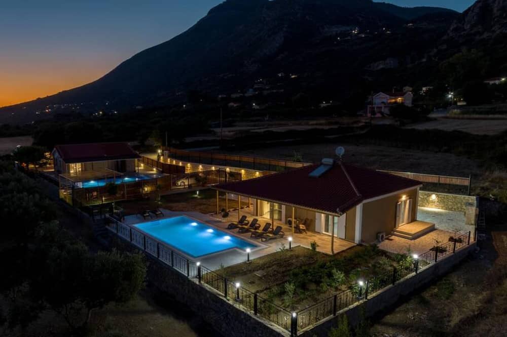 Photo of Outdoor in Thiramonas