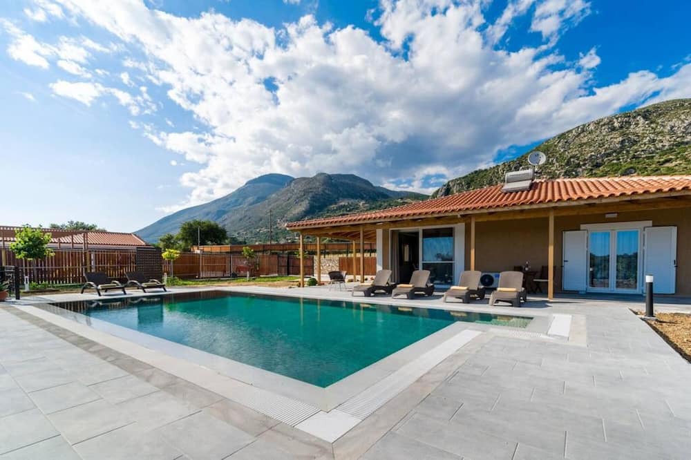 Photo of Outdoor in Thiramonas